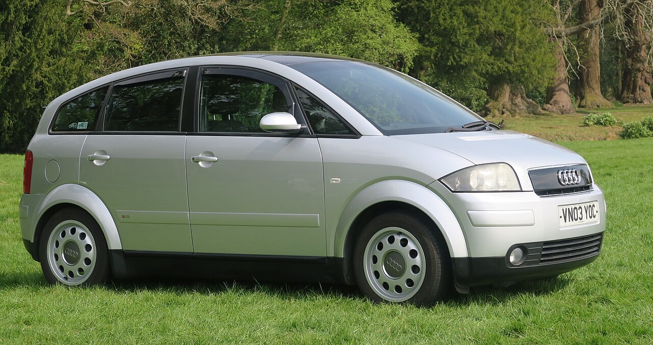 Audi A2 features